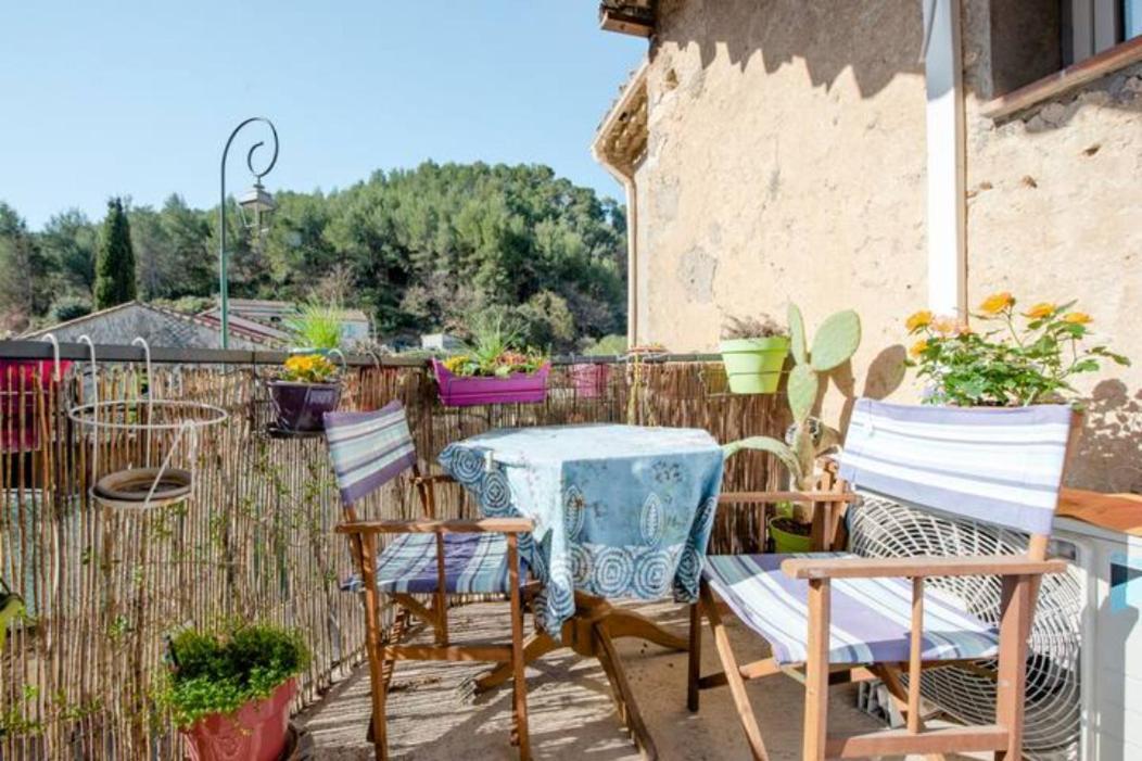 Bed and Breakfast Aude En Provence Meyrargues Exterior foto